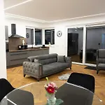 Stylisches Premium Am Hellweg Mit Komfort Und Wlan Inklusive *