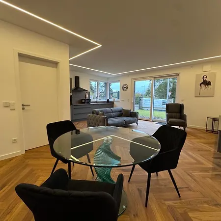 Stylisches Premium Am Hellweg Mit Komfort Und Wlan Inklusive Apartment *