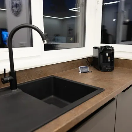 Stylisches Premium Am Hellweg Mit Komfort Und Wlan Inklusive