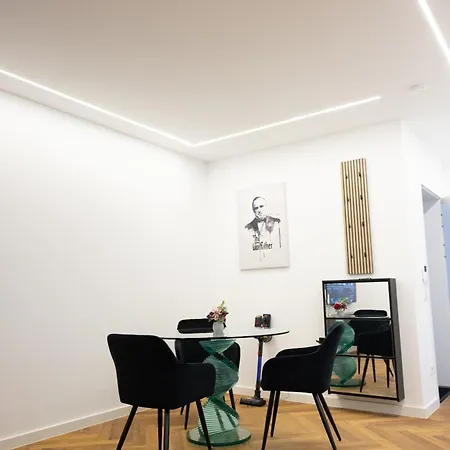 Stylisches Premium Am Hellweg Mit Komfort Und Wlan Inklusive Bielefeld