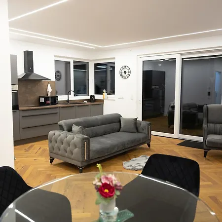 Stylisches Premium Am Hellweg Mit Komfort Und Wlan Inklusive *