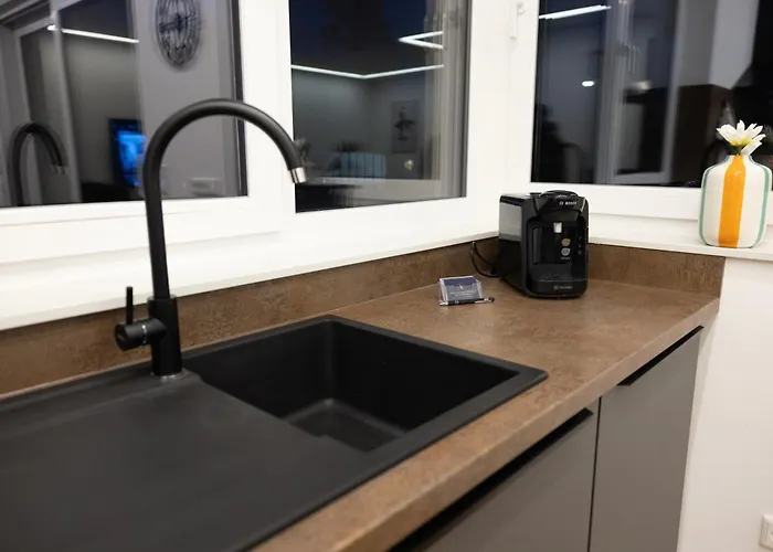 Stylisches Premium Am Hellweg Mit Komfort Und Wlan Inklusive